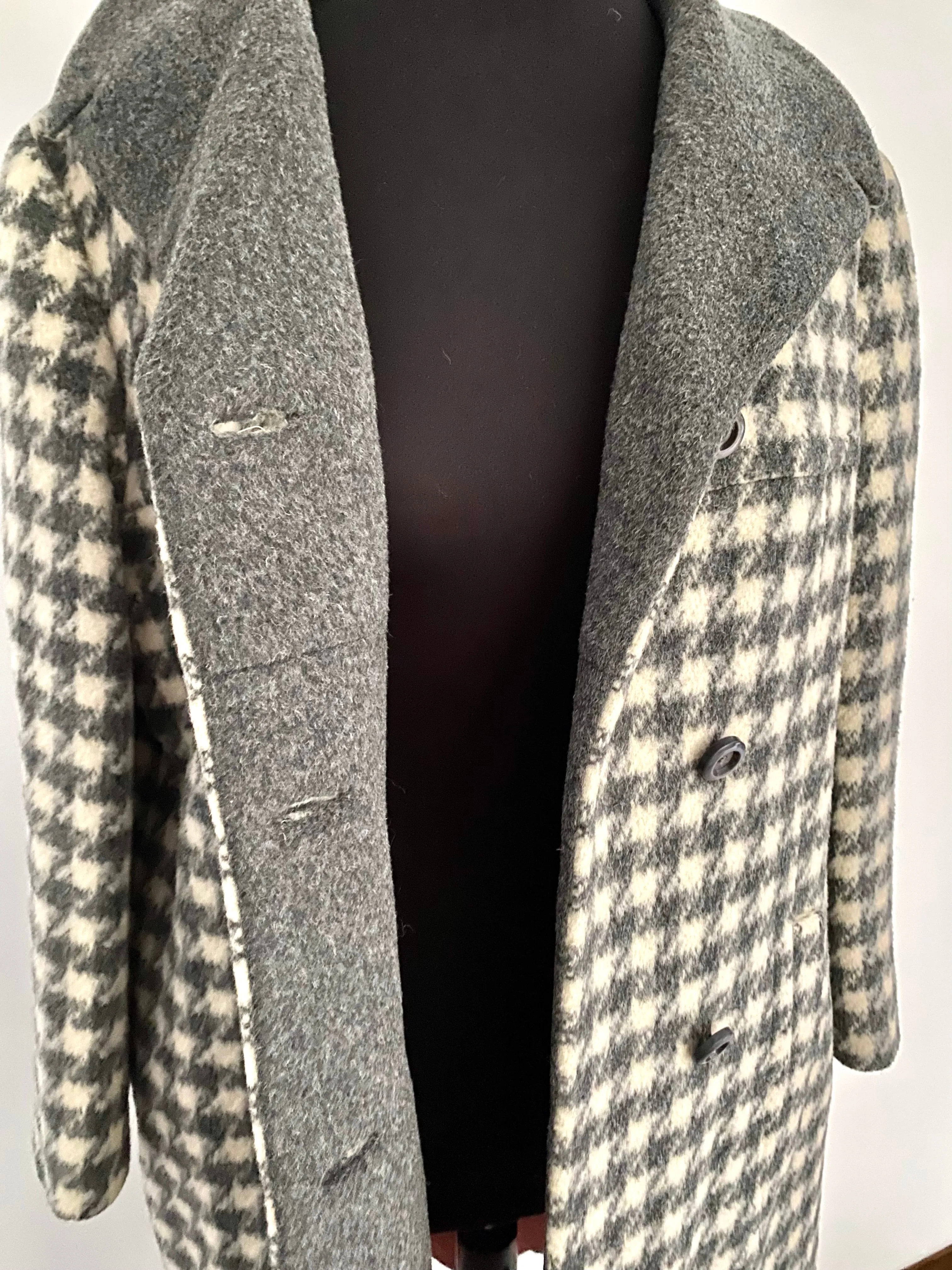 1960s Zachs, East Liverpool Houndstooth Coat