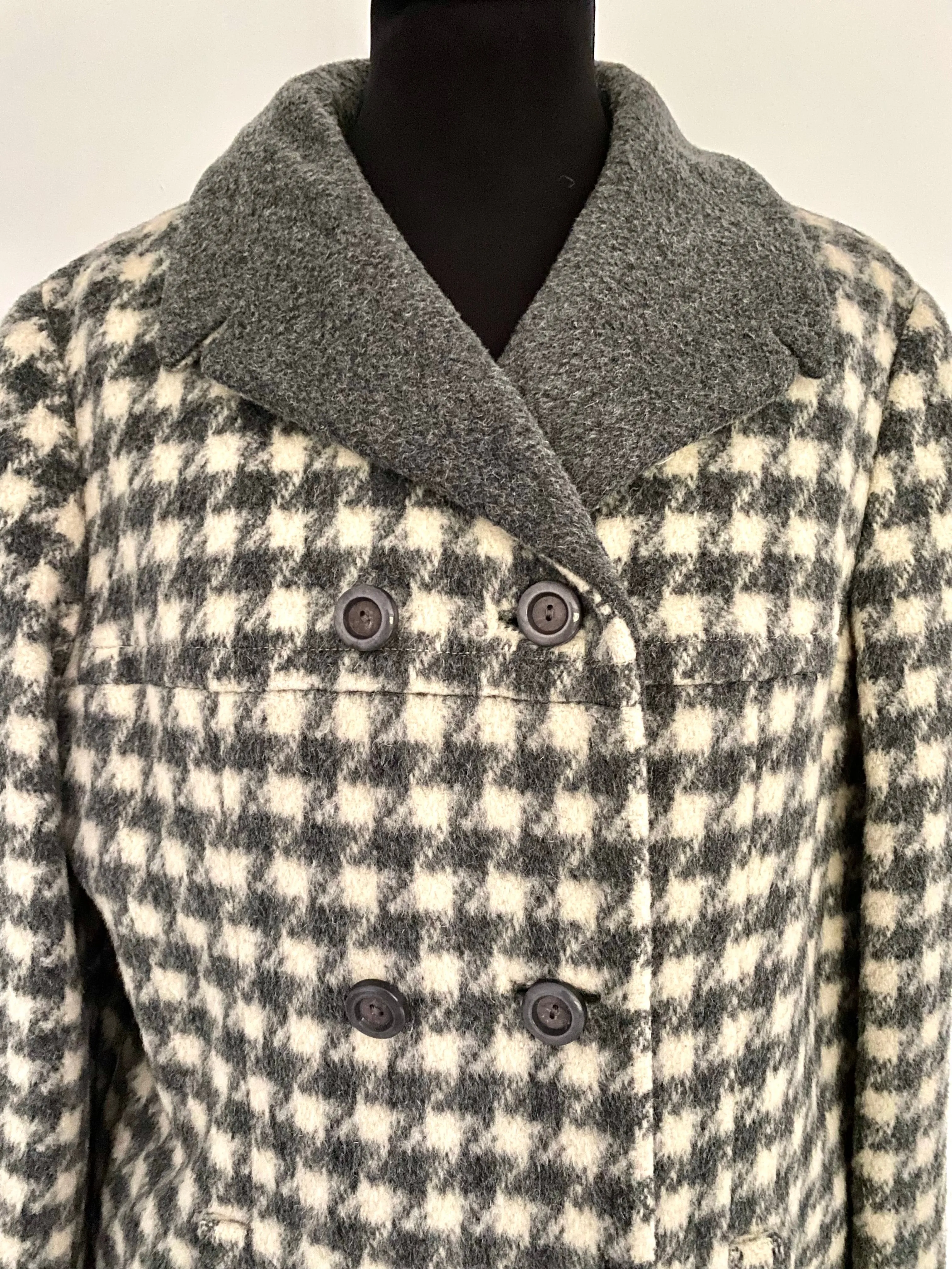 1960s Zachs, East Liverpool Houndstooth Coat