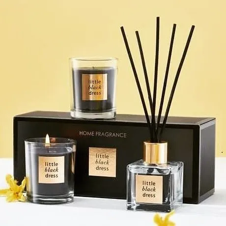 Avon Little Black Dress Home Fragrance Gift Set (diffuser   2 candles)