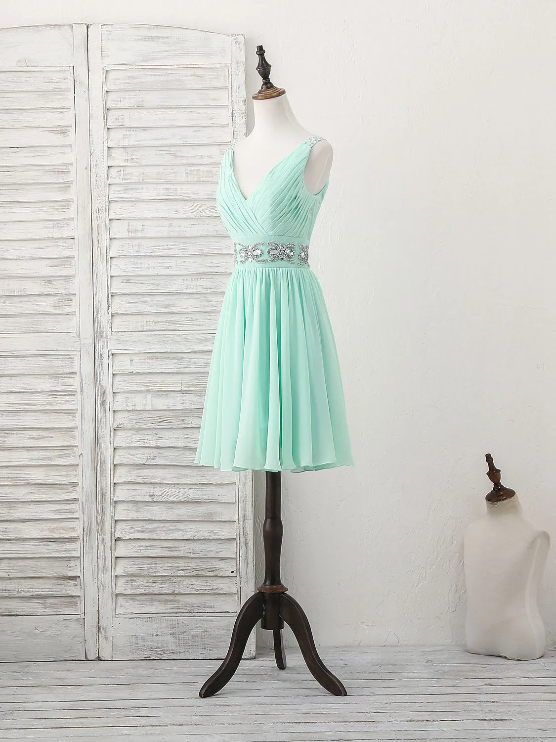 Green V Neck Chiffon Short Prom Dress Green Homecoming Dress